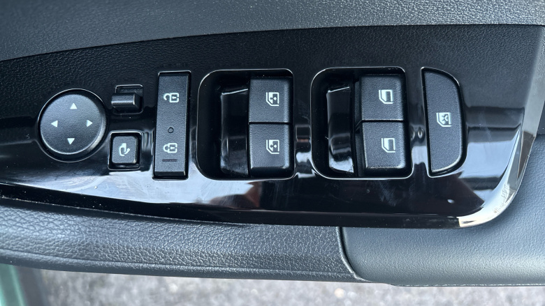 Kia Sportage 1.6T GDi HEV 3 5dr Auto Hybrid Estate